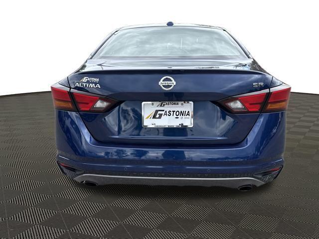 2021 Nissan Altima SR FWD