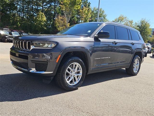 2022 Jeep Grand Cherokee L Laredo 4x2