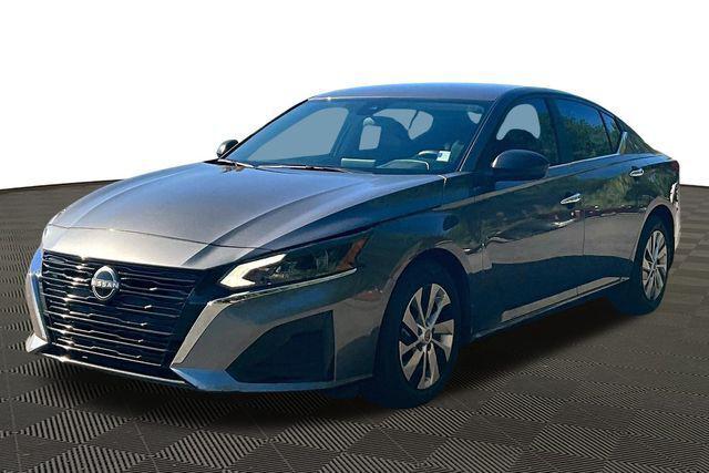 2025 Nissan Altima S FWD