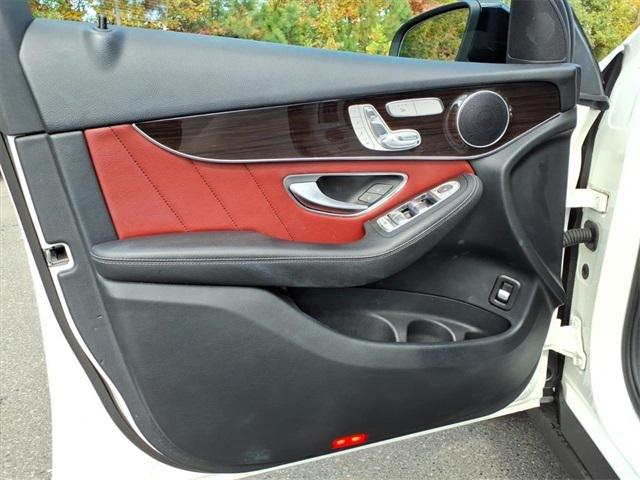 2022 Mercedes-Benz GLC 300 4MATIC SUV 2022 Mercedes-Benz GLC 300 4MATIC SUV