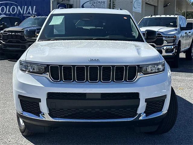 2025 Jeep Grand Cherokee L Laredo 4x2