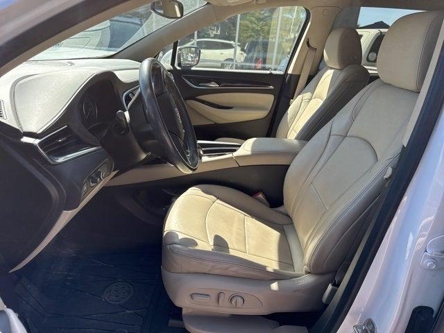 2021 Buick Enclave FWD Essence 2021 Buick Enclave FWD Essence