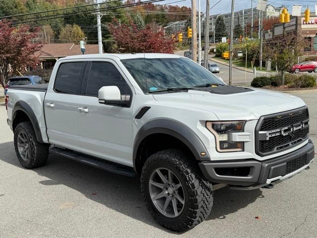 2017 Ford F-150 Raptor 2017 Ford F-150 Raptor