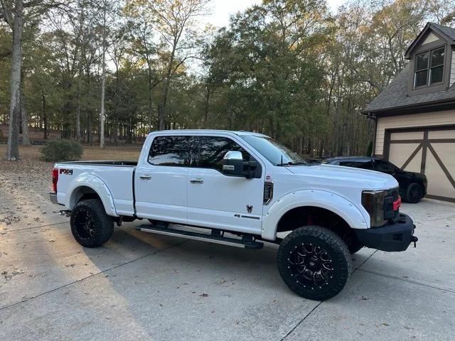 2017 Ford F-250 LARIAT 2017 Ford F-250 LARIAT