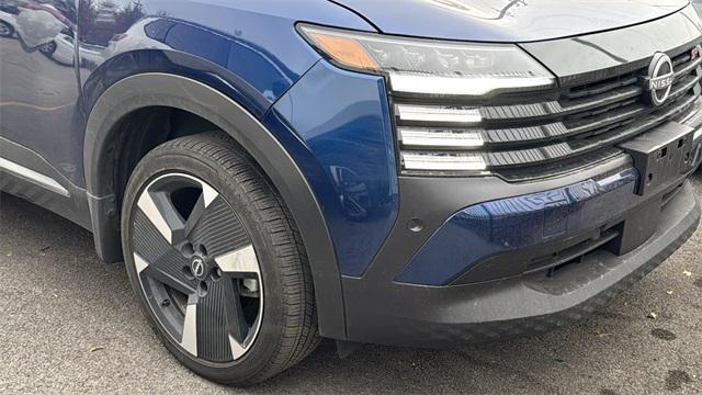 2025 Nissan Kicks SR Intelligent AWD 2025 Nissan Kicks SR Intelligent AWD