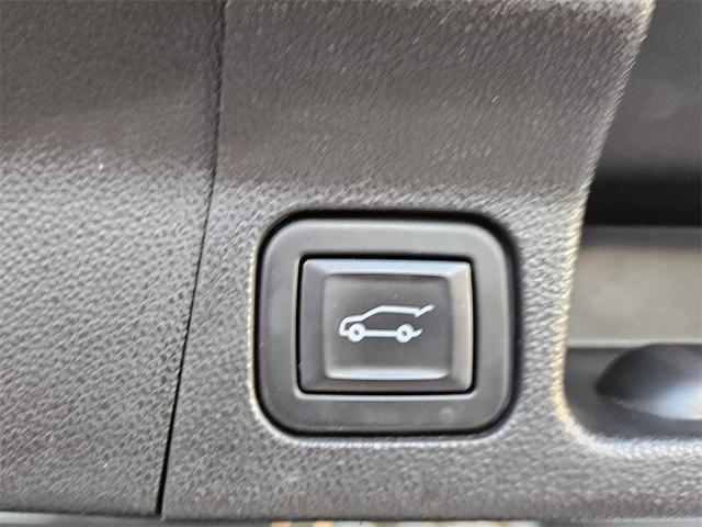 2021 GMC Acadia FWD SLT