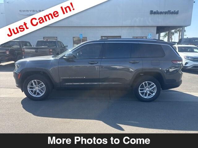 2023 Jeep Grand Cherokee L Laredo 4x4 2023 Jeep Grand Cherokee L Laredo 4x4