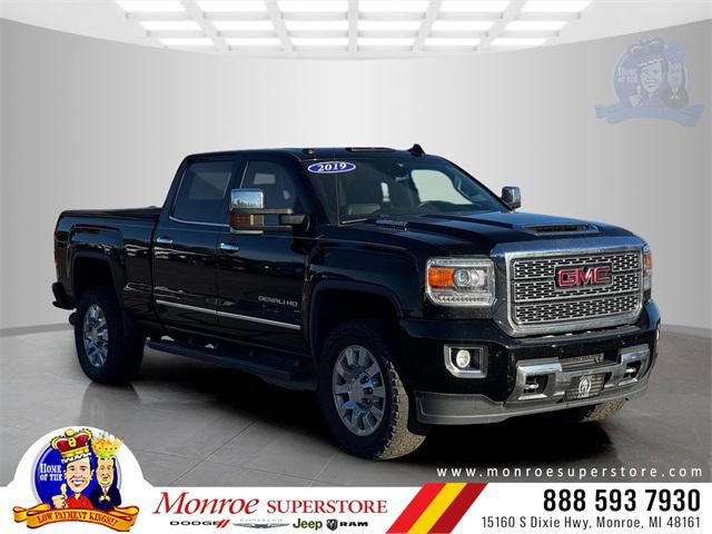 2019 GMC Sierra 2500HD Denali 2019 GMC Sierra 2500HD Denali
