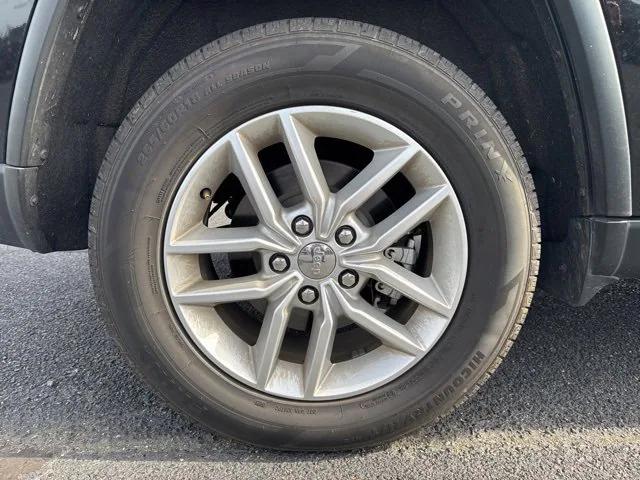 2018 Jeep Grand Cherokee Laredo E 4x4 2018 Jeep Grand Cherokee Laredo E 4x4