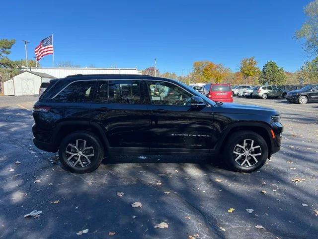 2024 Jeep Grand Cherokee Limited 4x4 2024 Jeep Grand Cherokee Limited 4x4