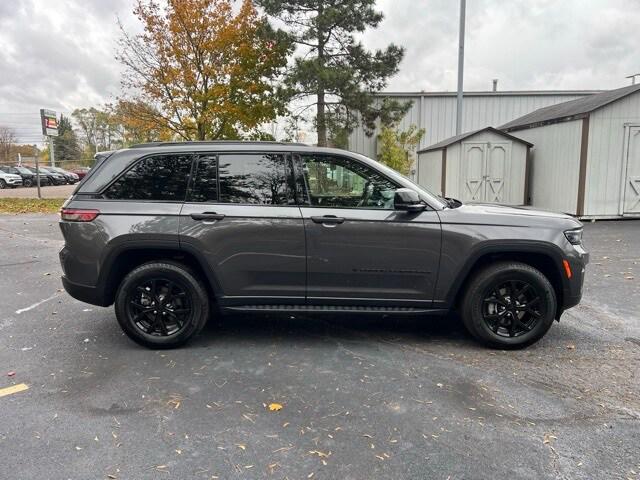 2024 Jeep Grand Cherokee Altitude 4x4