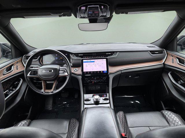 2022 Jeep Grand Cherokee Summit 4x4