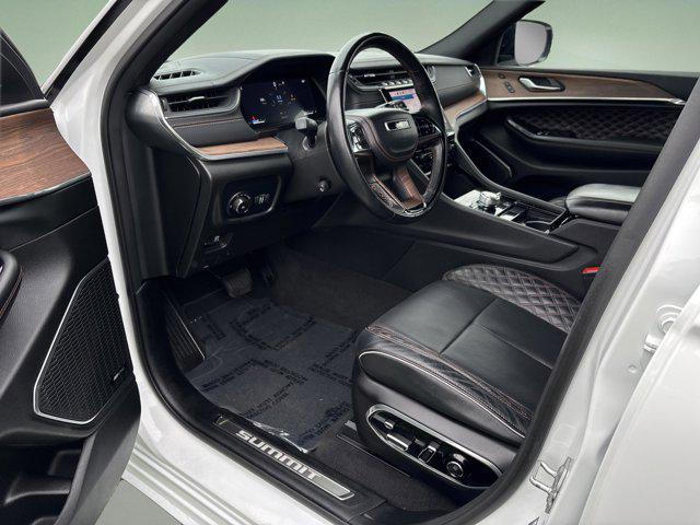 2022 Jeep Grand Cherokee Summit 4x4