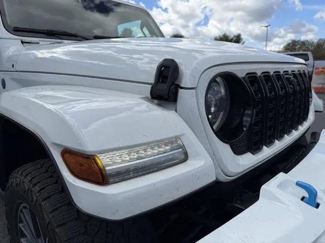 2024 Jeep Wrangler 4xe Summit 4xe