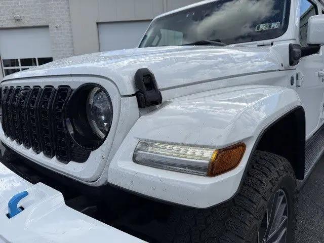2024 Jeep Wrangler 4xe Summit 4xe