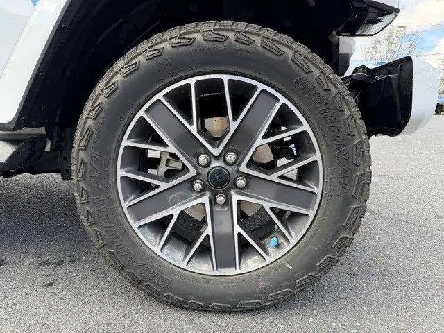 2024 Jeep Wrangler 4xe Summit 4xe