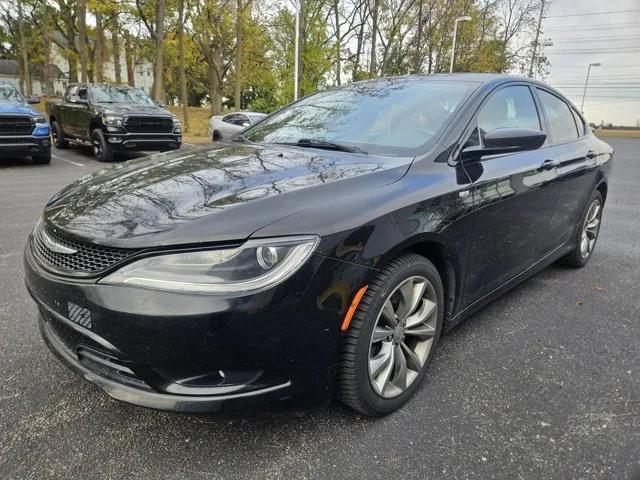 2015 Chrysler 200 S 2015 Chrysler 200 S