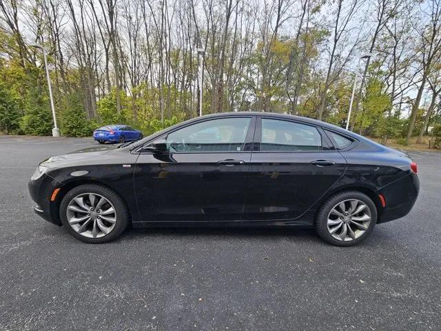 2015 Chrysler 200 S 2015 Chrysler 200 S