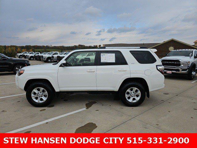 2024 Toyota 4Runner SR5 2024 Toyota 4Runner SR5