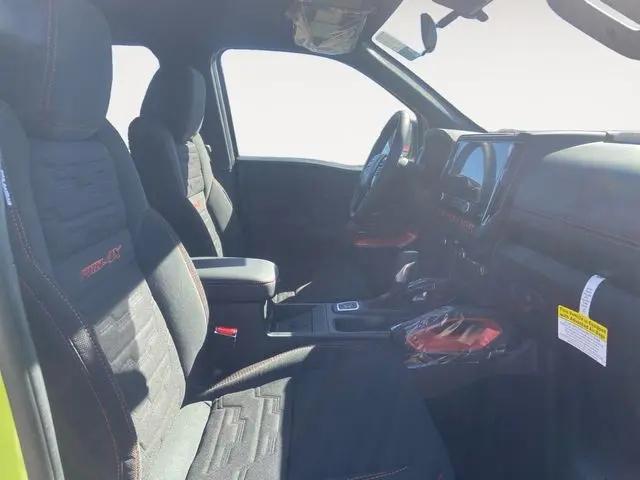 2026 Nissan Frontier Crew Cab PRO-X 4x2