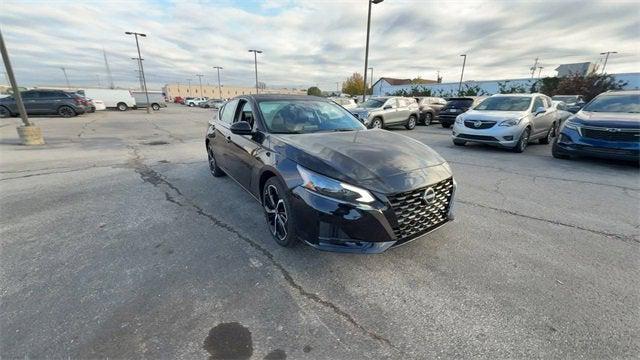 2024 Nissan Altima SR FWD 2024 Nissan Altima SR FWD