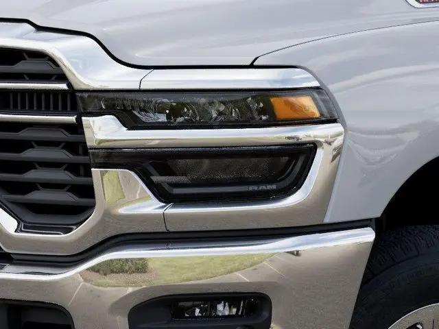 2026 Ram 2500 Tradesman Crew Cab 4x4 8' Box