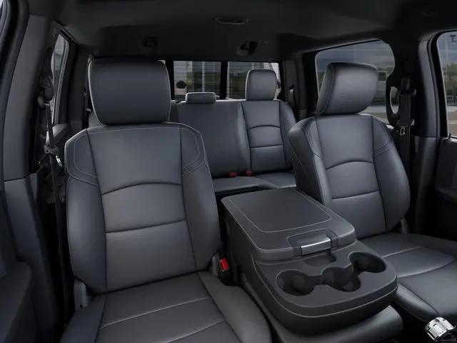 2026 Ram 2500 Tradesman Crew Cab 4x4 8' Box