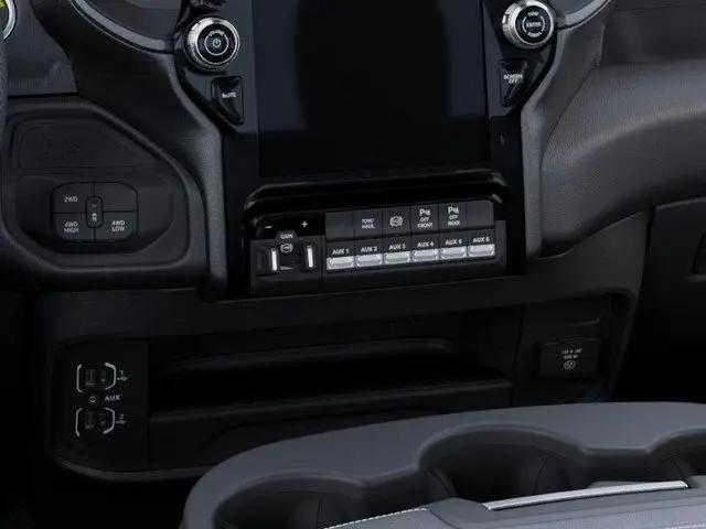 2026 Ram 2500 Tradesman Crew Cab 4x4 8' Box