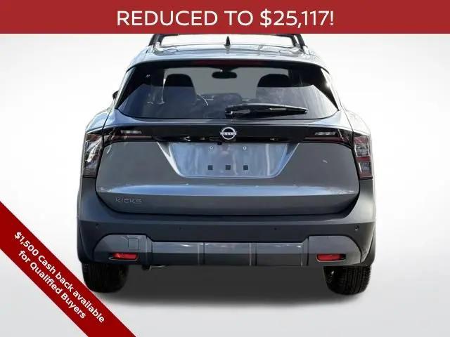 2026 Nissan Kicks SV