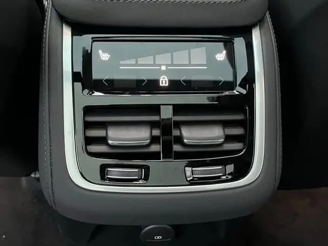 2026 Volvo XC90 Plug-In Hybrid Plus, T8 AWD, Electric/Gasoline, Bright, 7 Seats