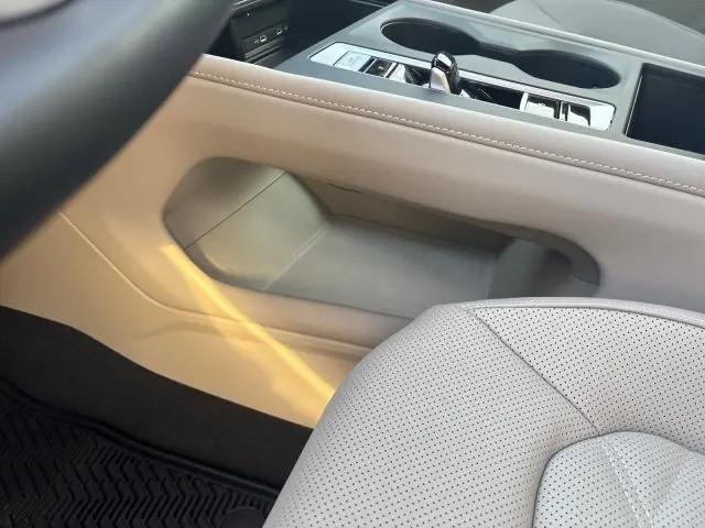 2026 Volkswagen Atlas SE