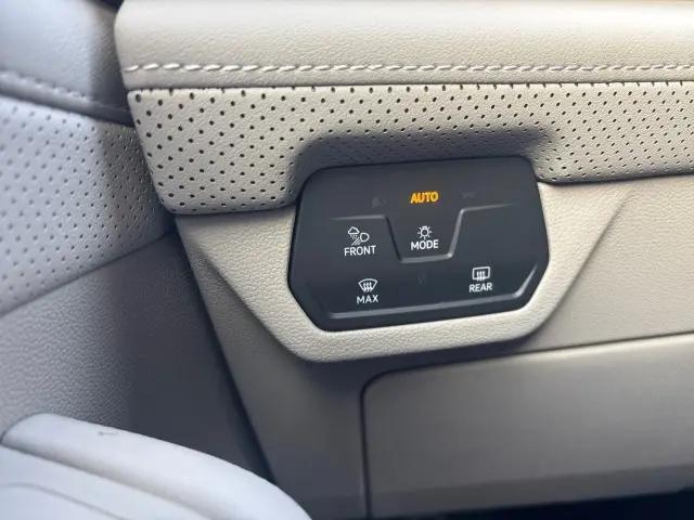 2026 Volkswagen Atlas SE