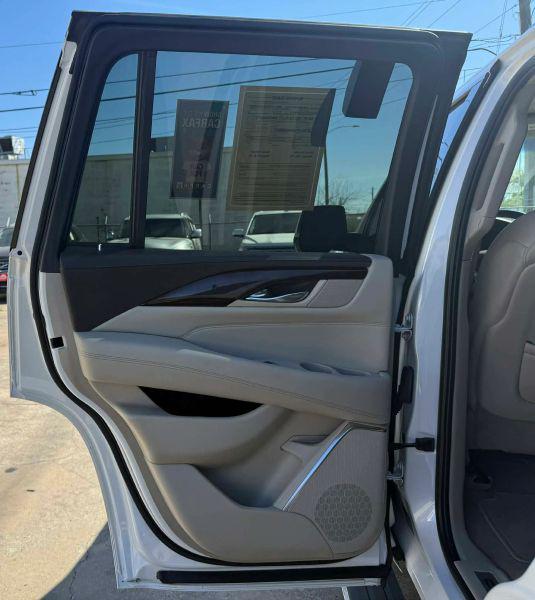 2017 Cadillac Escalade Premium Luxury