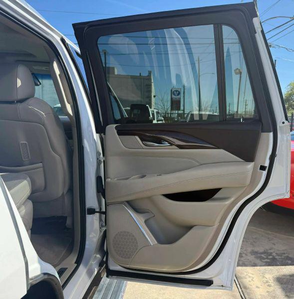2017 Cadillac Escalade Premium Luxury