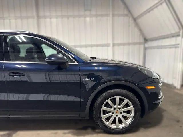 2020 Porsche Cayenne E-Hybrid E