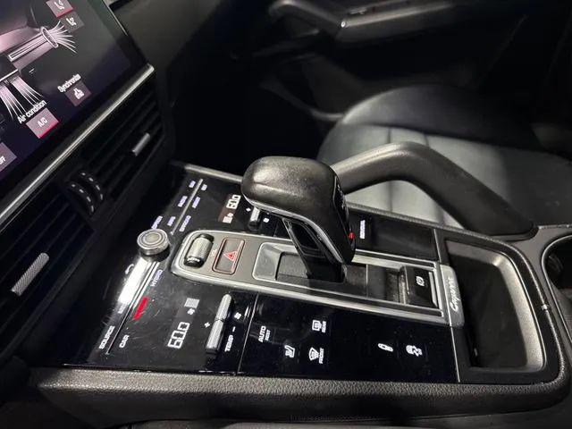 2020 Porsche Cayenne E-Hybrid E