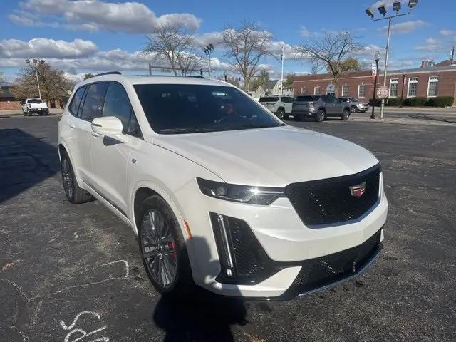 2025 Cadillac XT6 AWD Sport