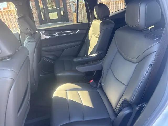 2025 Cadillac XT6 AWD Sport