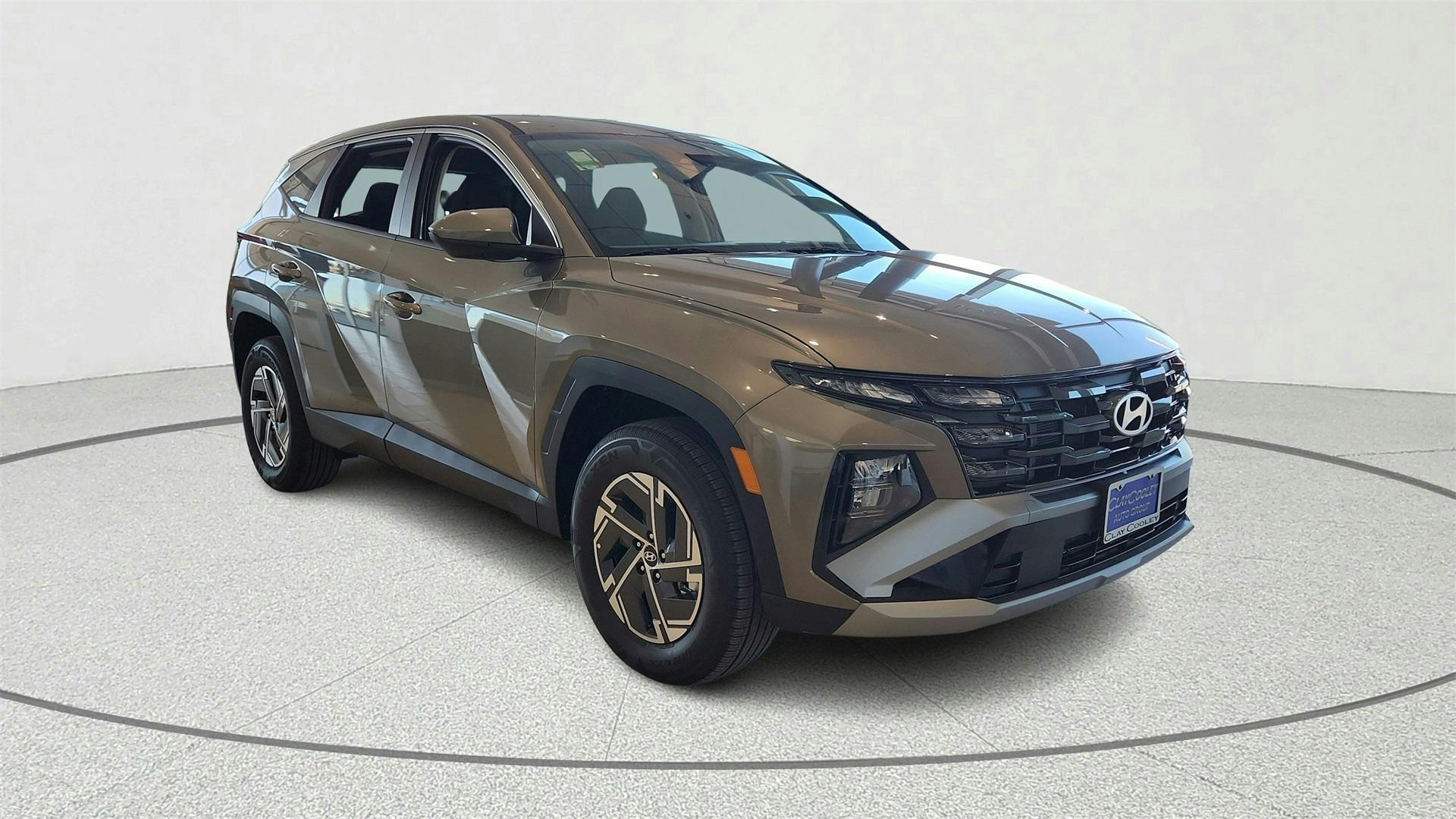 2026 Hyundai Tucson Hybrid Blue SE