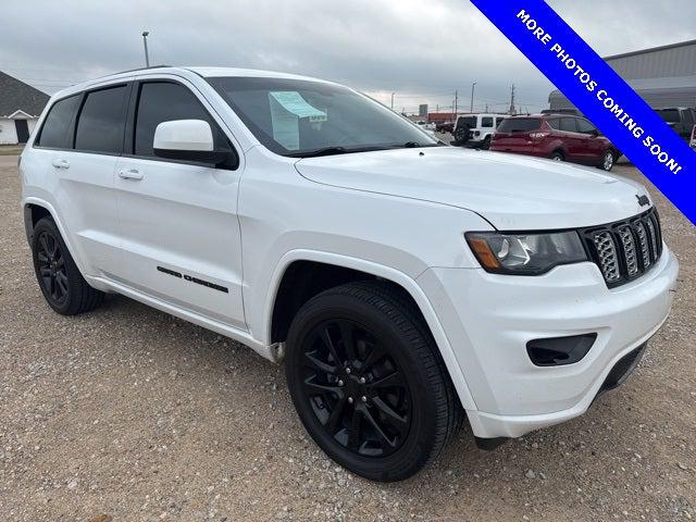 2017 Jeep Grand Cherokee Altitude 4x4 2017 Jeep Grand Cherokee Altitude 4x4