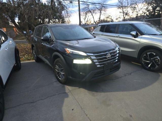 2024 Nissan Rogue S Intelligent AWD 2024 Nissan Rogue S Intelligent AWD