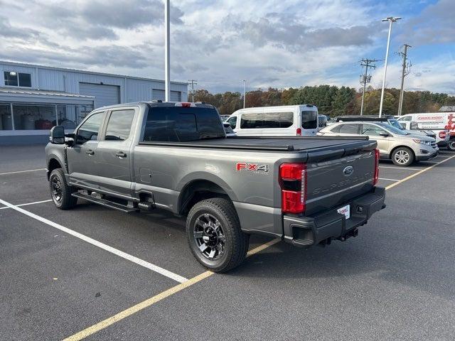 2024 Ford F-250 XL 2024 Ford F-250 XL