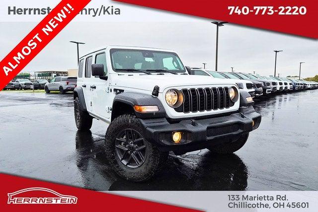 2025 Jeep Wrangler 4-Door Summit 4x4 2025 Jeep Wrangler 4-Door Summit 4x4