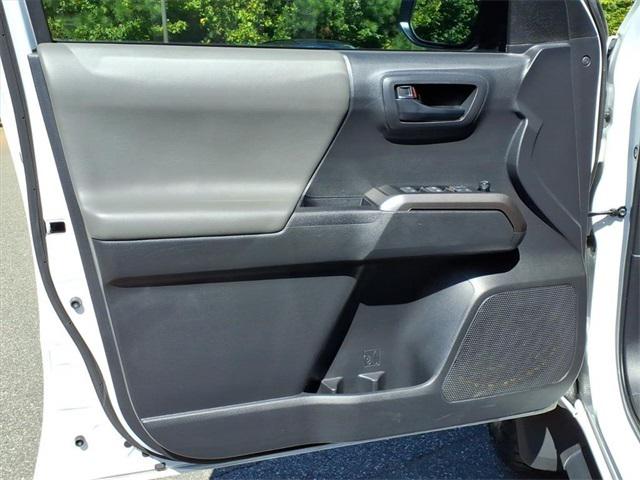 2023 Toyota Tacoma SR5 V6 2023 Toyota Tacoma SR5 V6