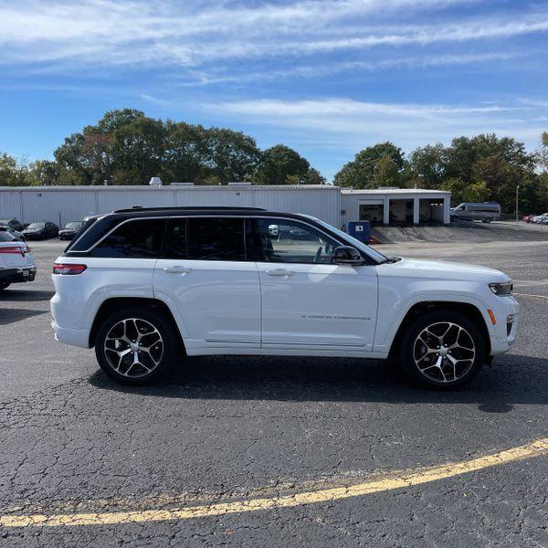 2024 Jeep Grand Cherokee Summit Reserve 4x4 2024 Jeep Grand Cherokee Summit Reserve 4x4