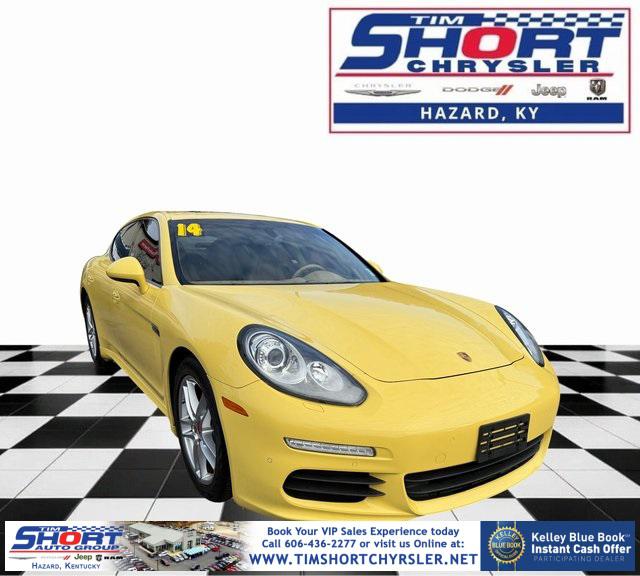 2014 Porsche Panamera 4 2014 Porsche Panamera 4