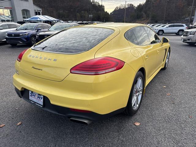 2014 Porsche Panamera 4 2014 Porsche Panamera 4