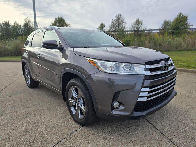 2017 Toyota Highlander XLE 2017 Toyota Highlander XLE