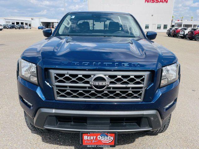 2022 Nissan Frontier Crew Cab SV 4x2