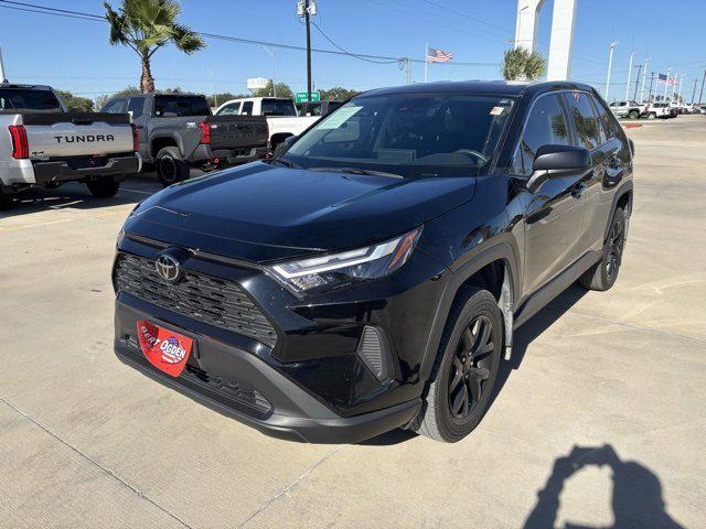 2024 Toyota RAV4 LE 2024 Toyota RAV4 LE